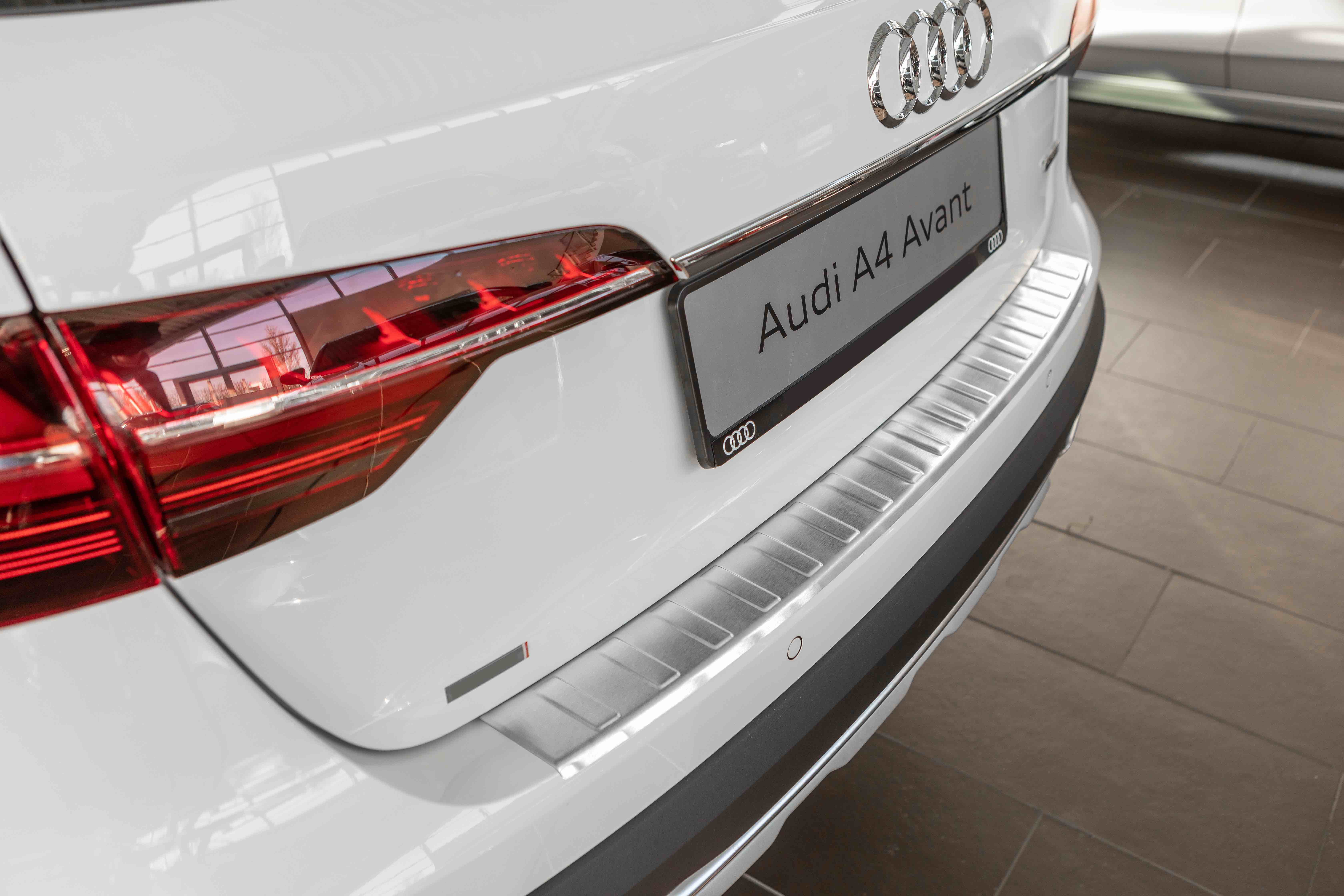 Edelstahl Gebürstet Ladekantenschutz | (Kombi) Silber Aroba mit Avant Farbe BJ. passgenau Abkantung Audi kompatibel mit ab B9 A4 10.2015