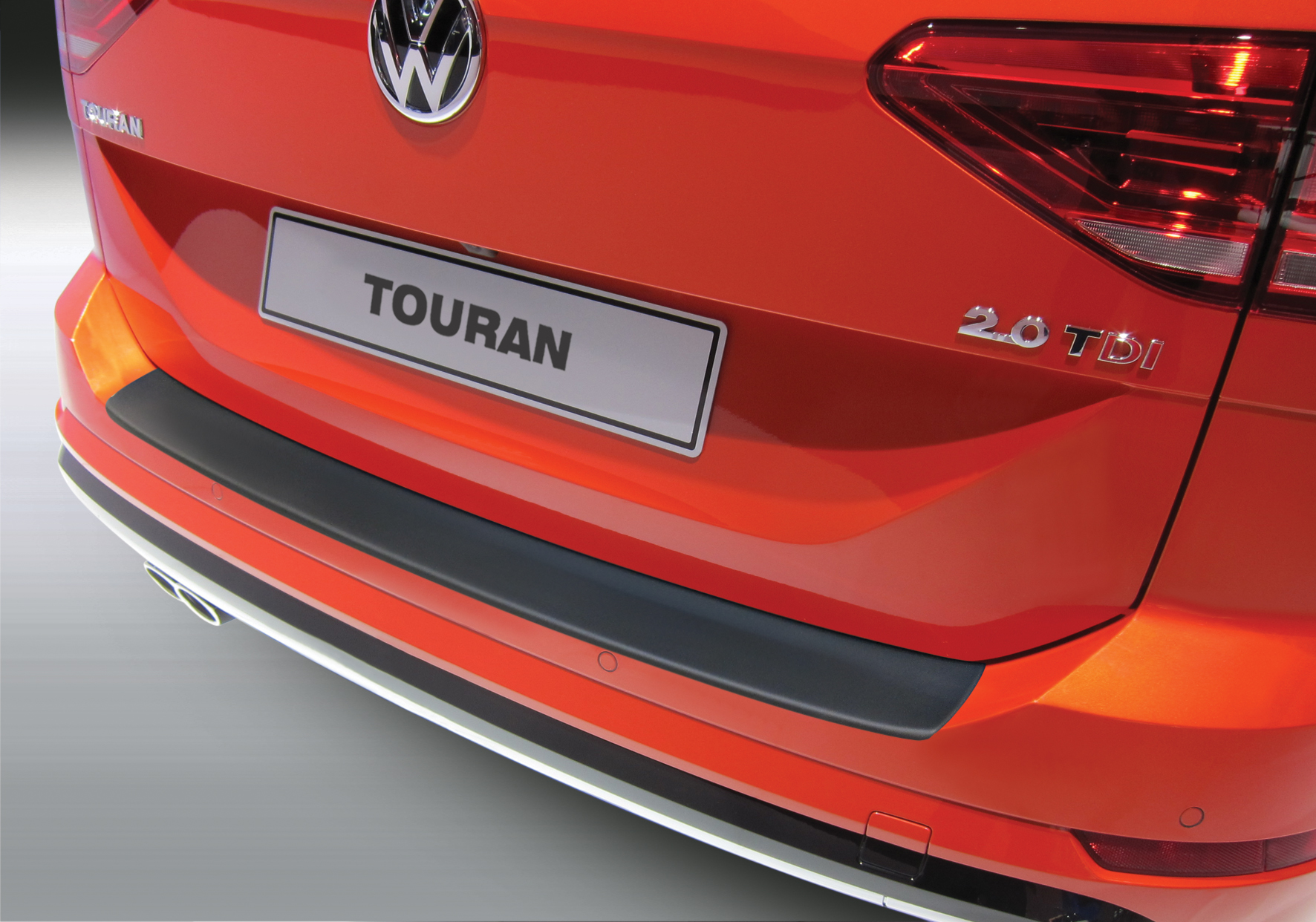 Ladekantenschutz mit Abkantung passend für Volkswagen Touran (2. Generation  Typ 5T) VW ab BJ. 05.2015> ABS Farbe schwarz | Aroba